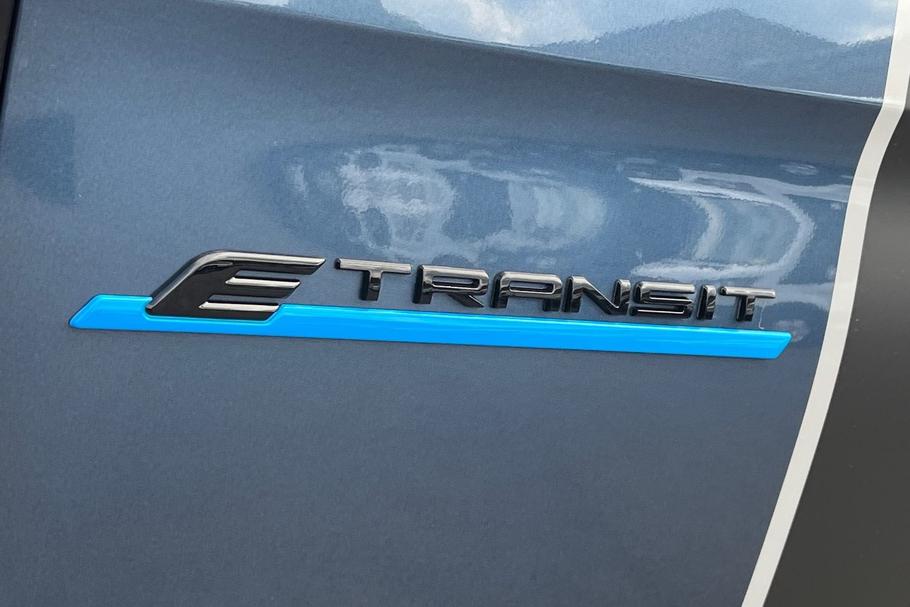 Used Ford E-TRANSIT CUSTOM BN26TXZ 20