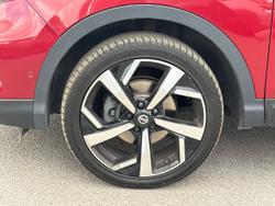 NISSAN Qashqai Photo 5
