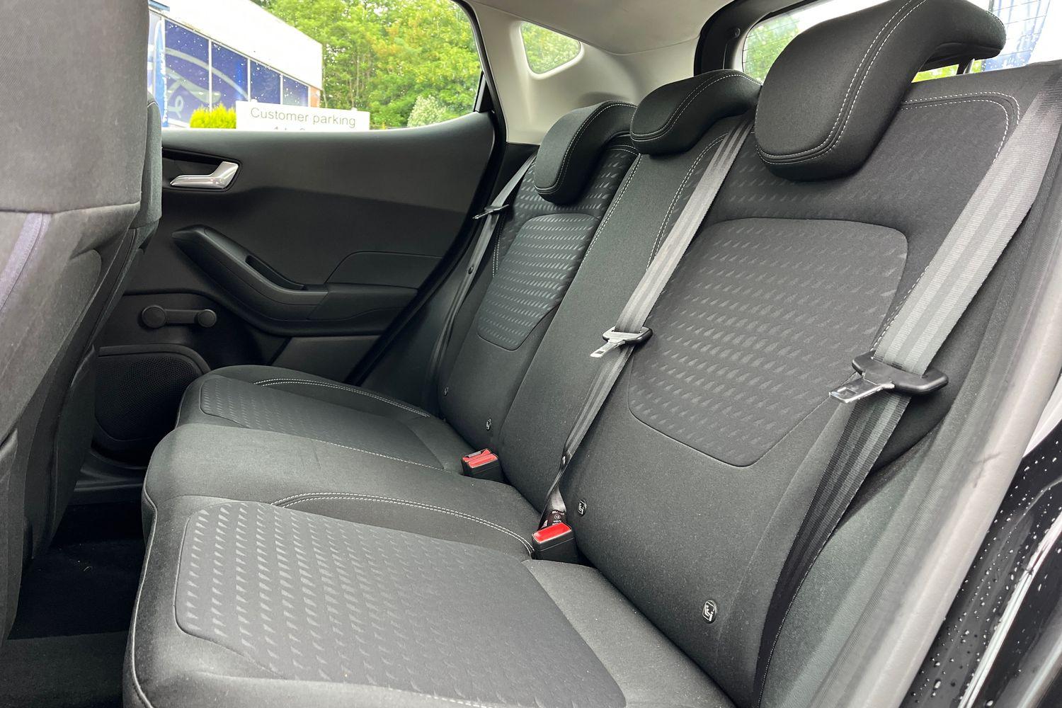 Ford Fiesta Photo 19