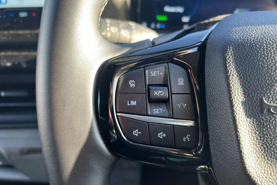 Used Ford TOURNEO CUSTOM RX25CLV 20