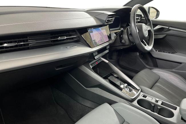 AUDI A3 Photo 2
