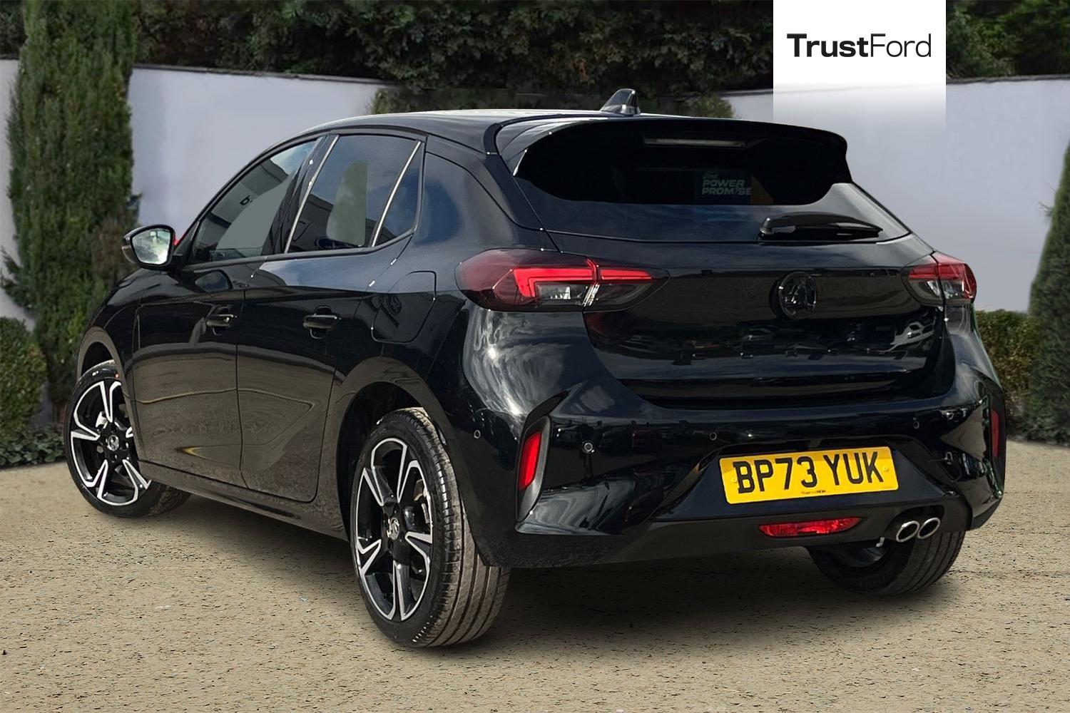 Vauxhall CORSA Photo 1