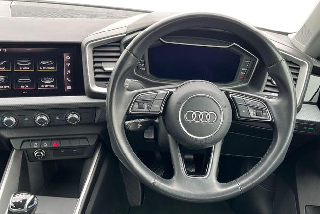 AUDI A1 Photo 11
