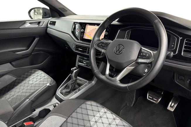 VOLKSWAGEN Taigo Photo 6