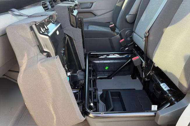 VOLKSWAGEN Crafter Photo 27