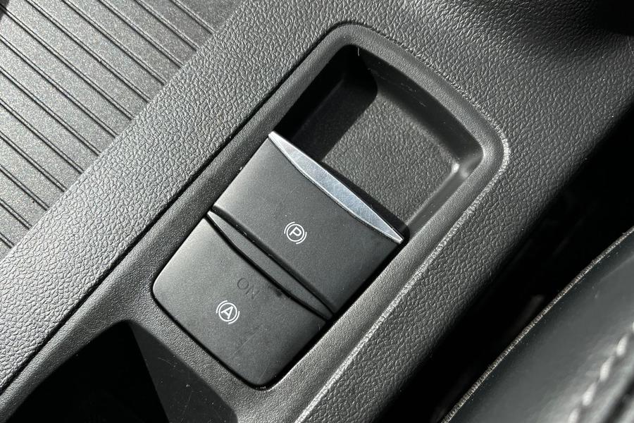 Ford Focus Photo autoimg-6d40018fcb086e81445d12b312f1341825d504b8.jpg