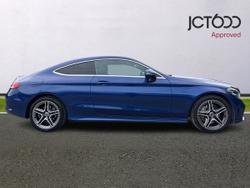 MERCEDES-BENZ C Class Photo 4