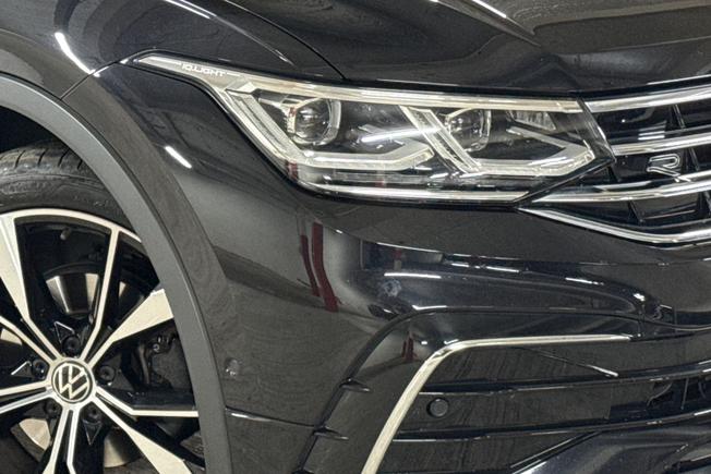 VOLKSWAGEN Tiguan Photo 19