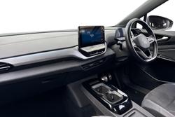 VOLKSWAGEN ID.4 Photo 2