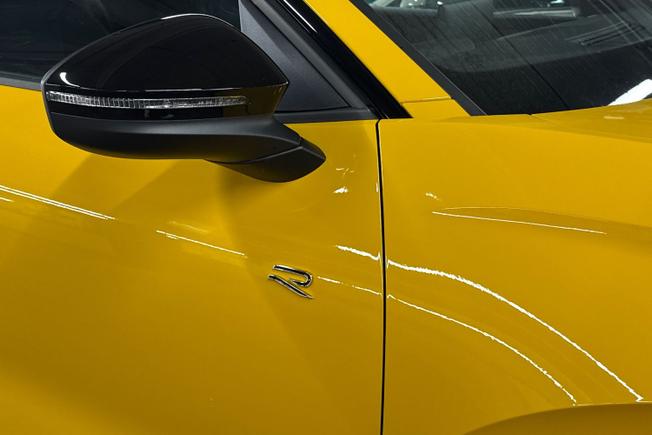 VOLKSWAGEN T-Roc Photo 20