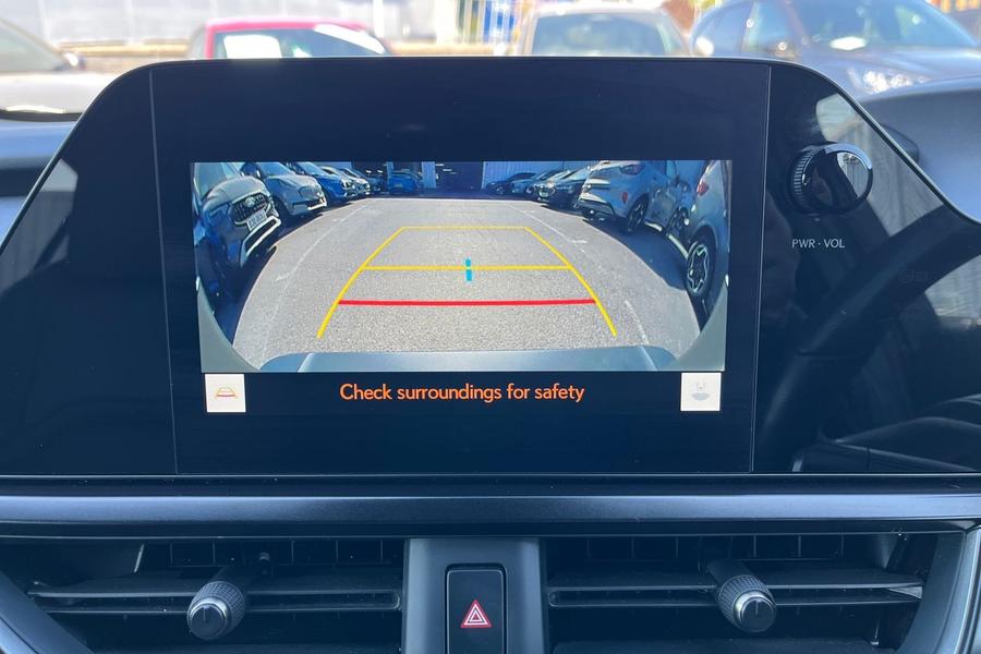 Lexus UX Photo autoimg-6d48ac28c8701f211e969ff931f6e518a19967ce.jpg