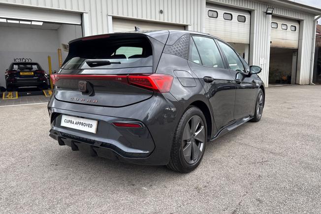 CUPRA Born Photo 22