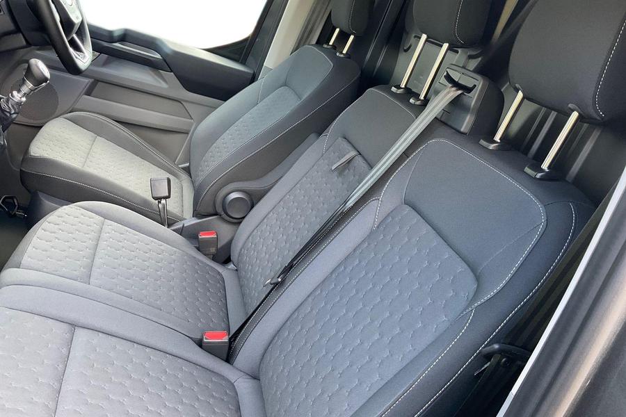 Ford TRANSIT CUSTOM Photo autoimg-6d52f94d64d20531c85e9800153026b1d8e819af.jpg