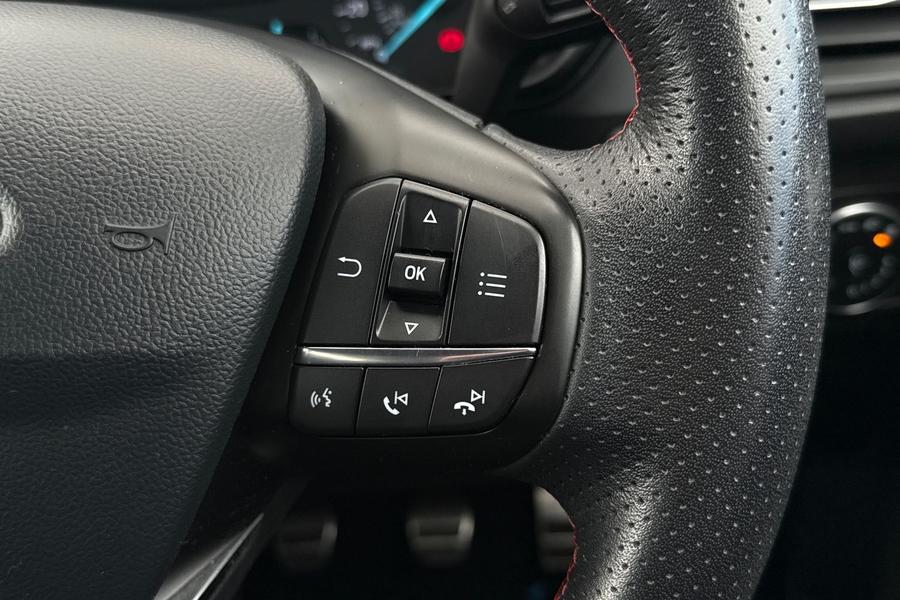 Ford Focus Photo autoimg-6d5682a6ca470e0778ad21a5a45b69585febbc55.jpg