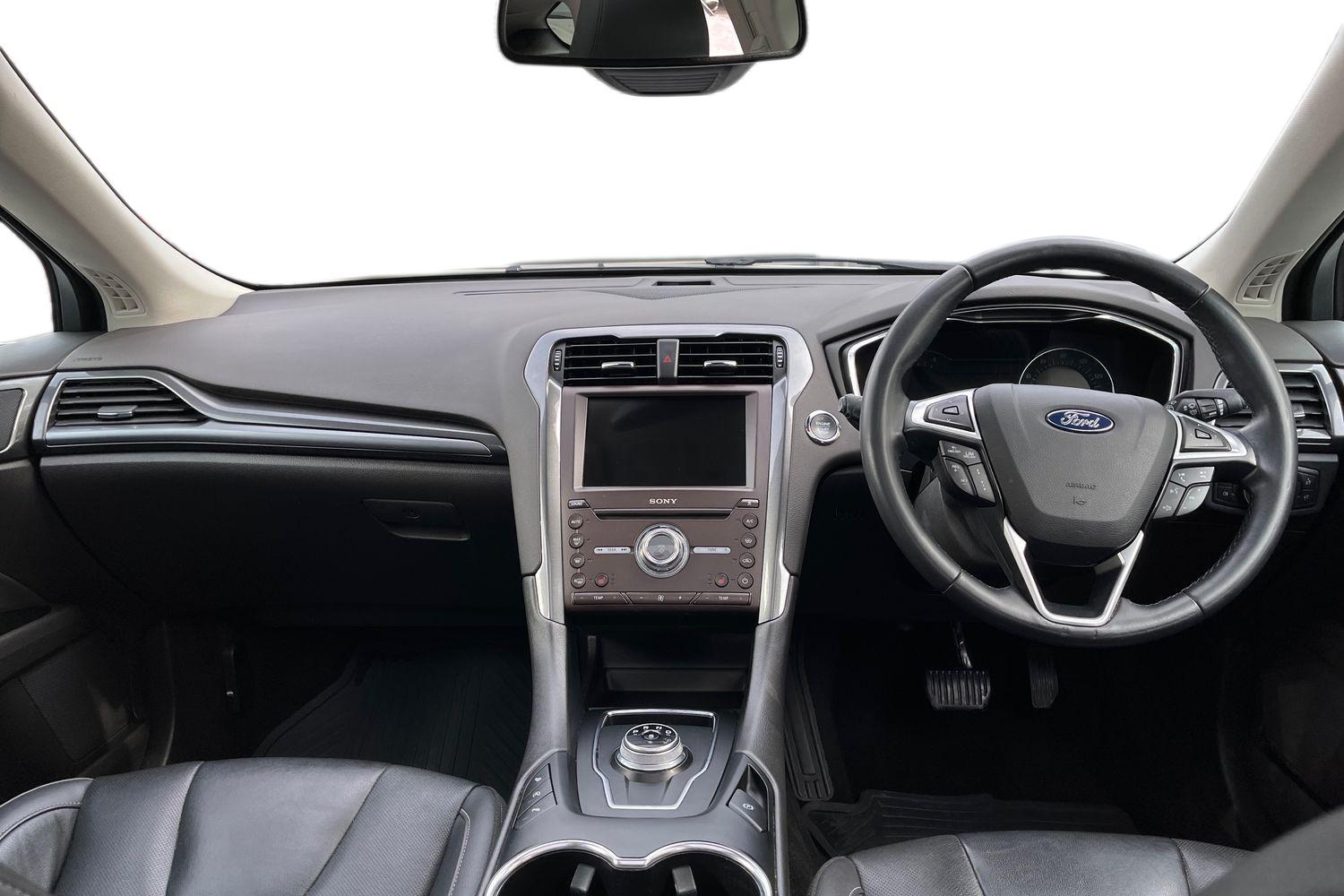Ford MONDEO Photo 9