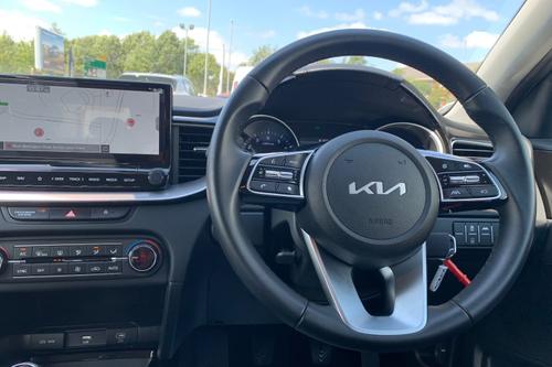 Kia XCEED Photo autoimg-6d57f44ea8b2771aaea8f1066a46a602e7c9387c.jpg