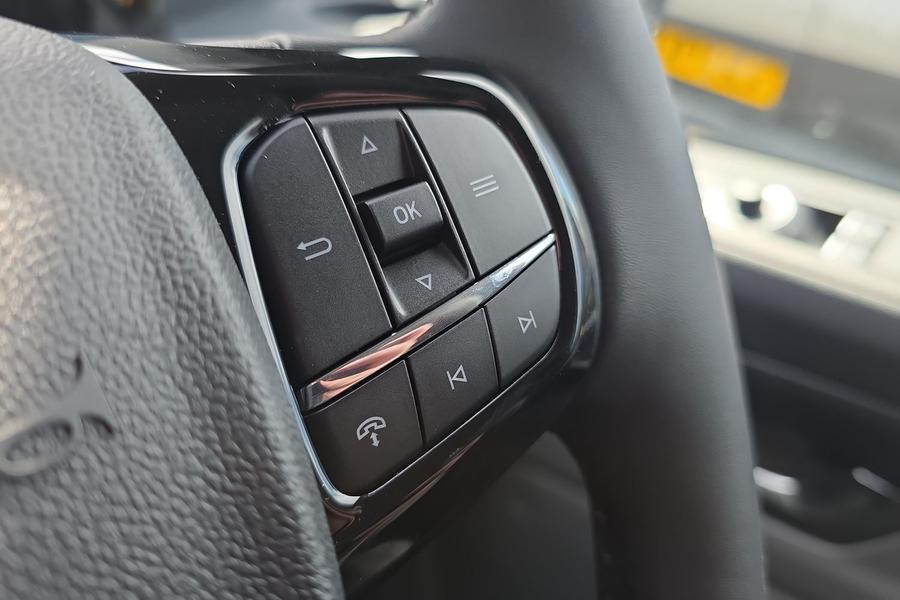 Ford TRANSIT CUSTOM Photo autoimg-6d5c56a995ddabe0c568cc0973d90a8ab8f2bcf0.jpg