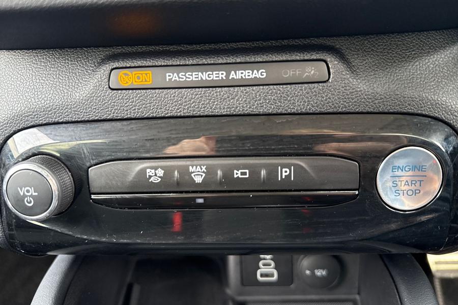 Ford KUGA Photo autoimg-6d5e0af1f811fe5c4abdf19e9ab1753eb5cd479d.jpg