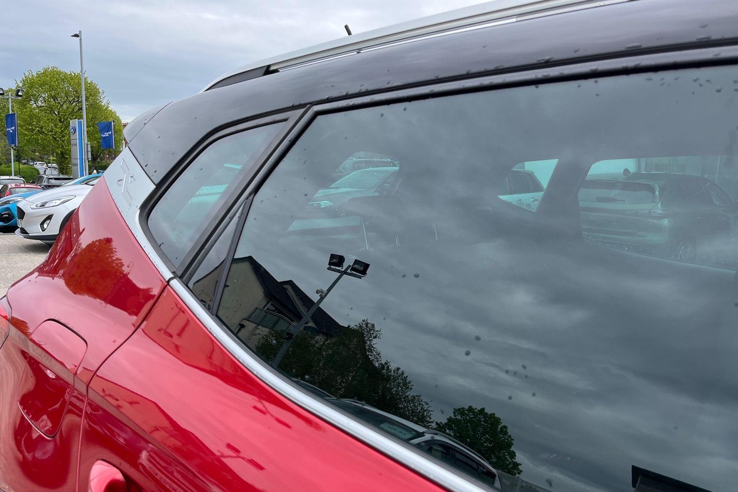 SEAT ARONA Photo 37