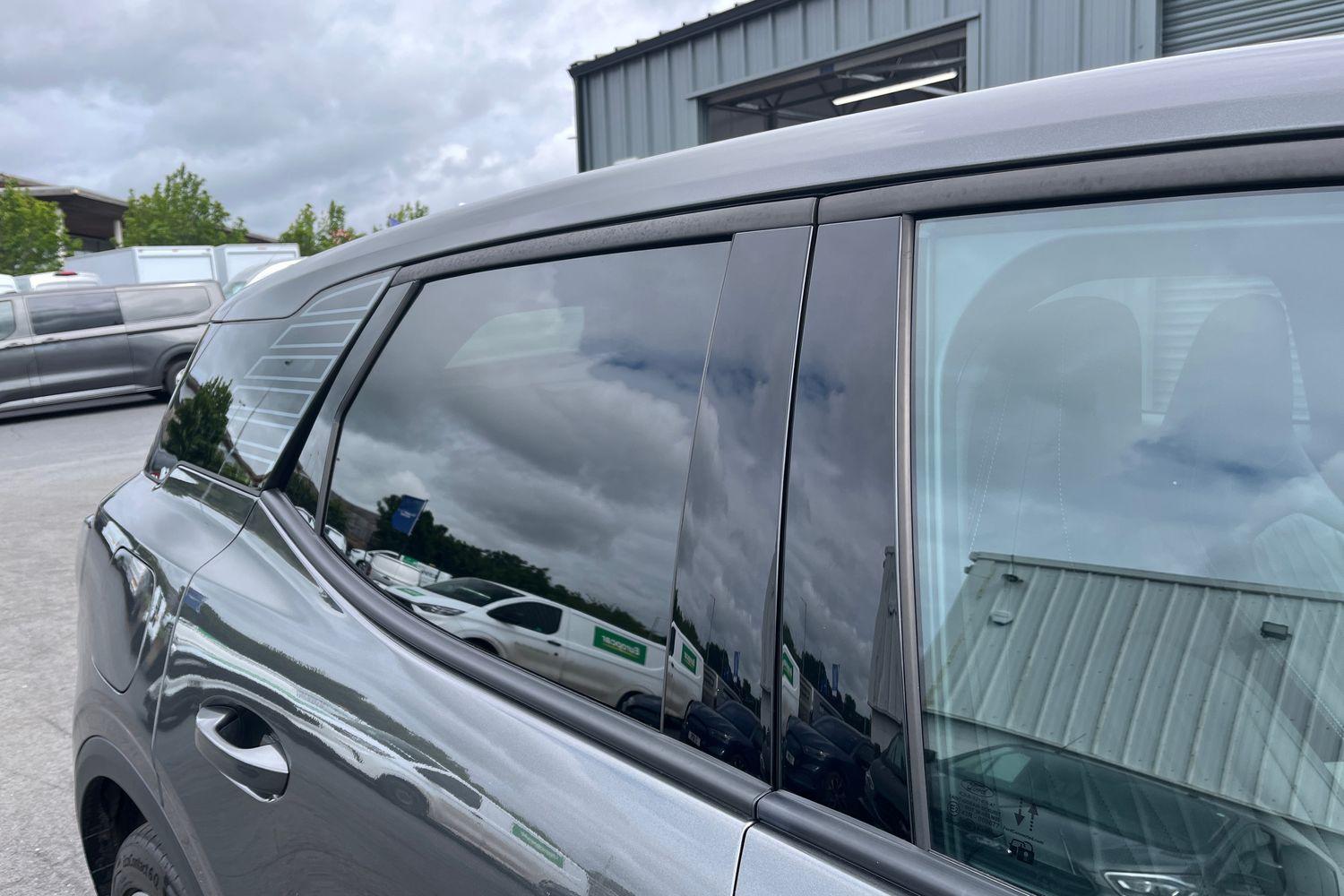 Ford Explorer Photo 23