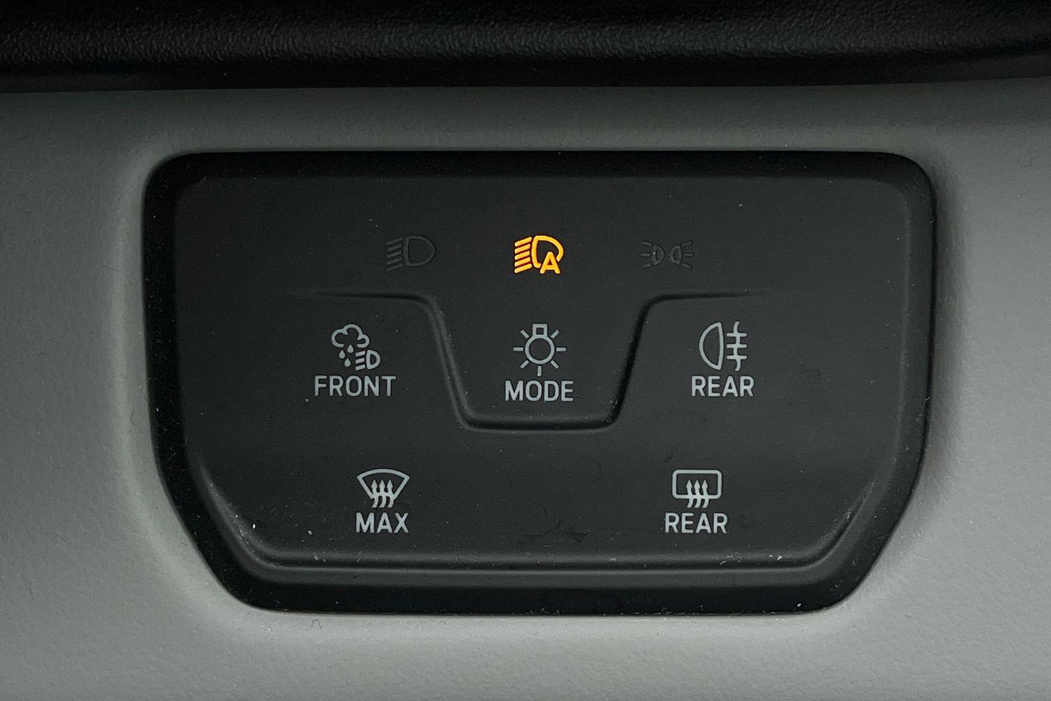 Ford Explorer Photo 36
