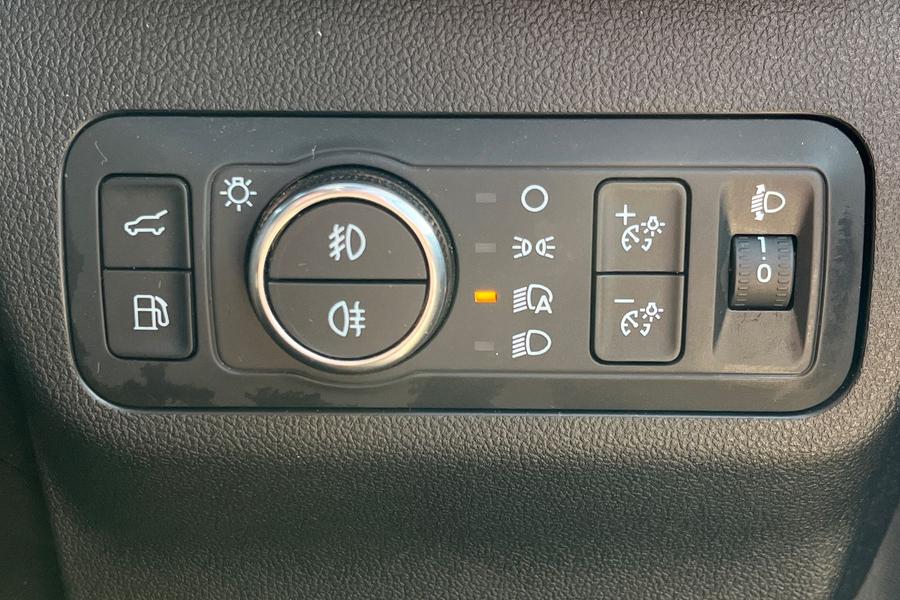 Ford KUGA Photo autoimg-6d69bc9ecee65cb64f76e322ee2fbdbfee0bd2d8.jpg