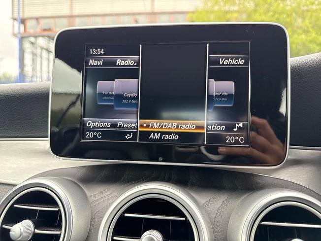 MERCEDES-BENZ C Class Photo 35