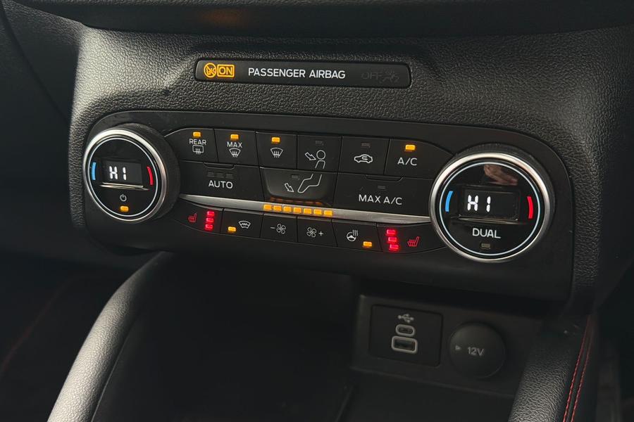 Ford KUGA Photo autoimg-6d6ec3ffe42d242578dae64b9f09026ed2d596f3.jpg