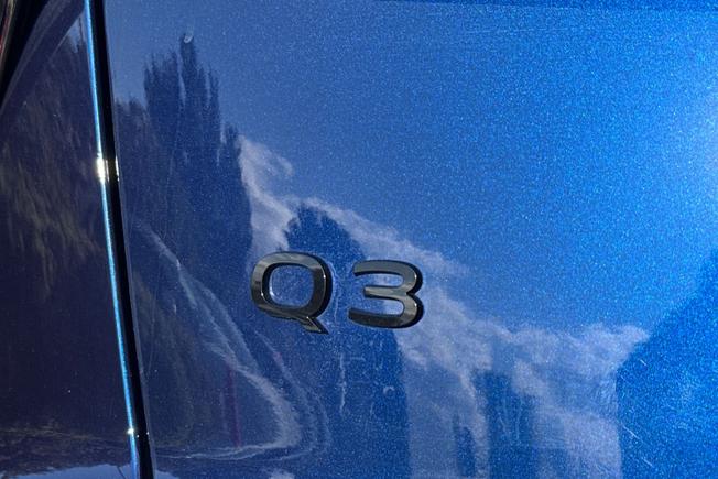 AUDI Q3 Photo 27