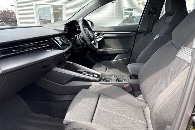 AUDI A3 Photo 42