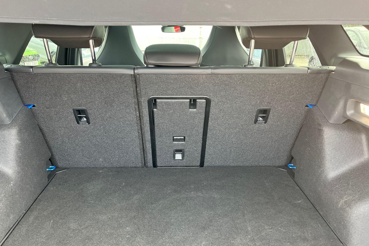 Ford EXPLORER Photo 20