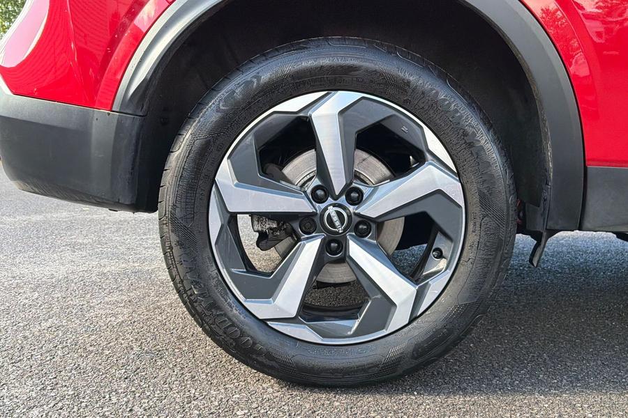 Nissan QASHQAI Photo autoimg-6d7f8cd9fd552b2cbb8a666a00451285eab4f528.jpg