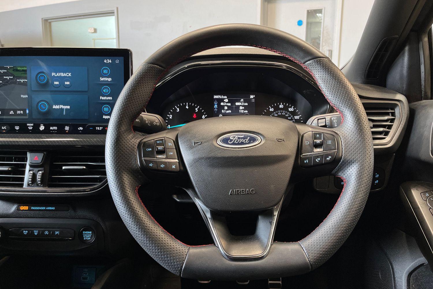 Ford FOCUS Photo 11