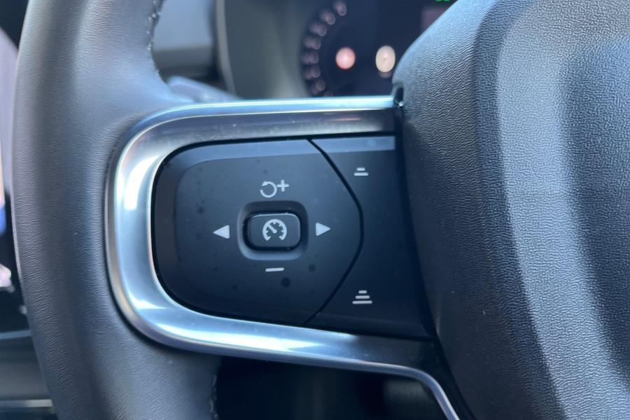 Volvo XC40 Photo autoimg-6d832e6158e380563d0dfb93234ad27a3a8f55f9.jpg