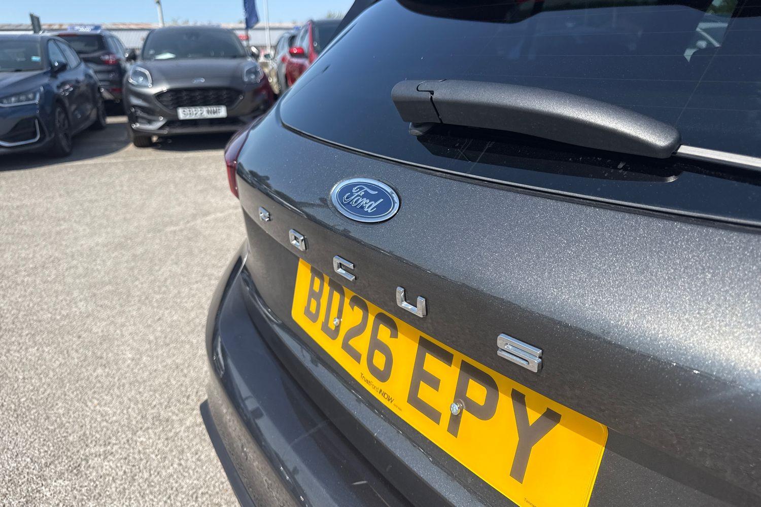 Ford FOCUS Photo 38