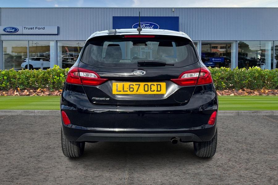 Ford FIESTA Photo autoimg-6d8dd331ef83e5dc2d98a7913bd4b87f6bdeed88.jpg