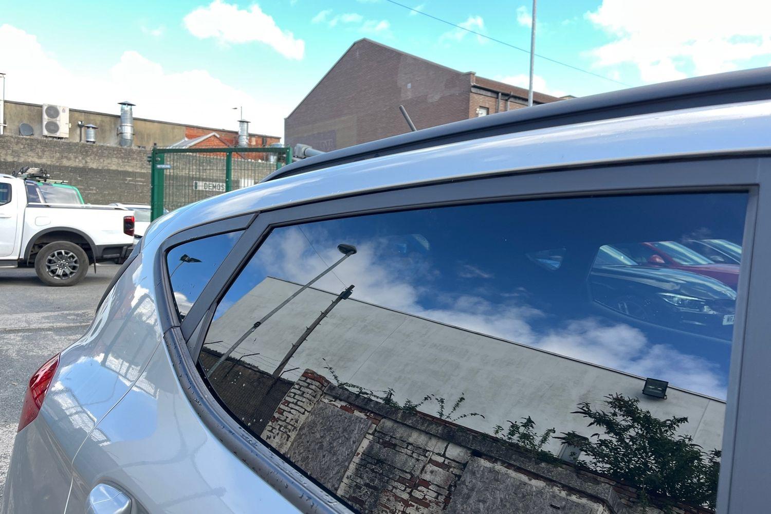 Ford FIESTA Photo 38