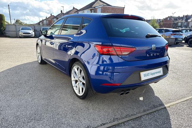 SEAT Leon Photo 23