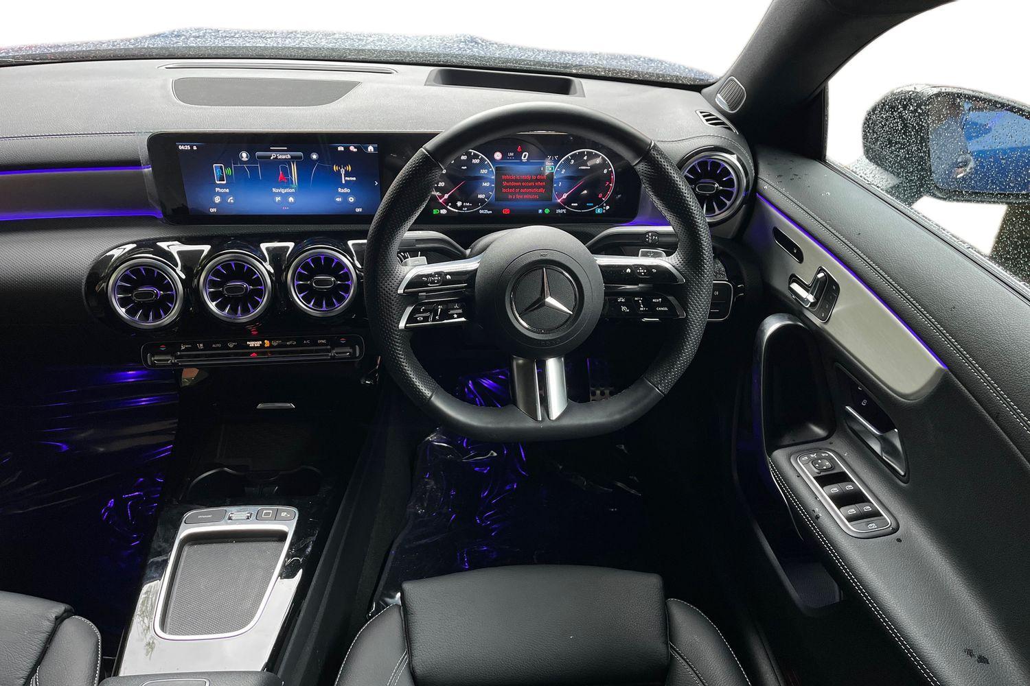 Mercedes-Benz CLA Photo 10