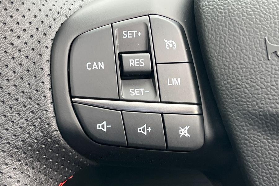 Ford Focus Photo autoimg-6d96c6eba5e609a85a4a9479f204caac8df16143.jpg