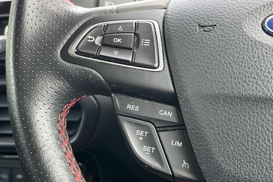 Ford EcoSport Photo autoimg-6d985706525b26b83d3bc5eddadec64e6b24ceaf.jpg