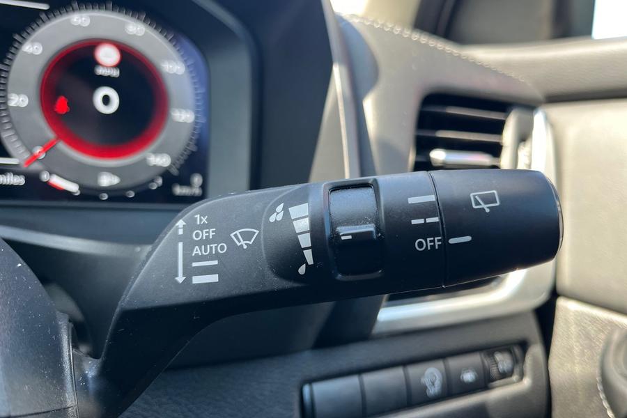 Nissan QASHQAI Photo autoimg-6d9ba96a782d593afa46b5fff201cfa5fd55596c.jpg