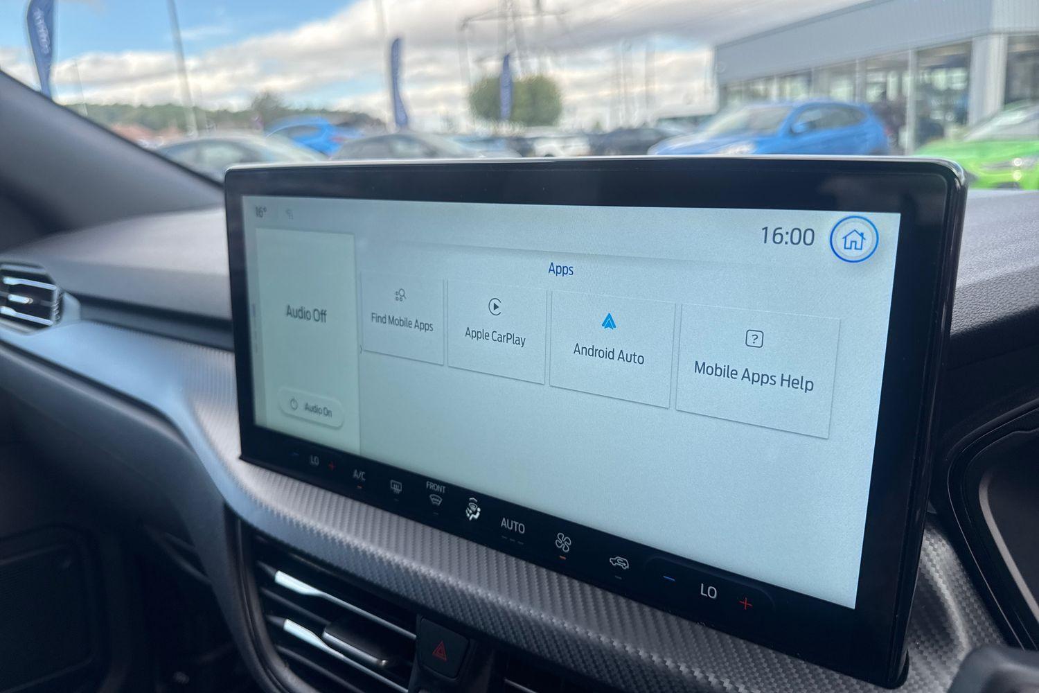 Ford KUGA Photo 31
