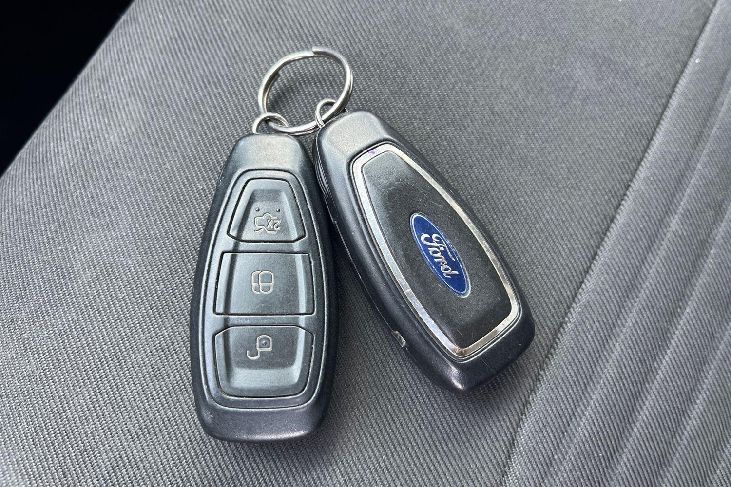 Ford KUGA Photo 21