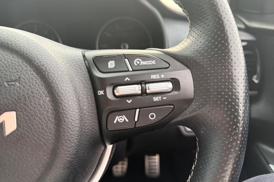 Kia Stonic Photo autoimg-6d9f7f69d5ba83cda51cbfd1ab8b3fc4d881ad45.jpg