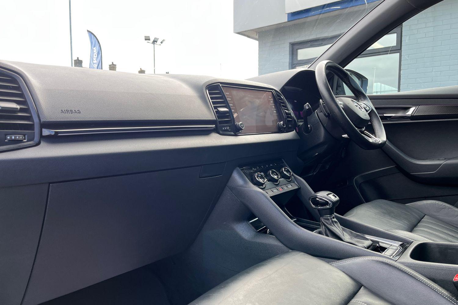 Skoda KAROQ Photo 17