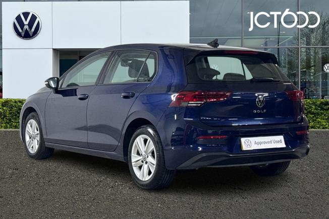 VOLKSWAGEN Golf Photo 3