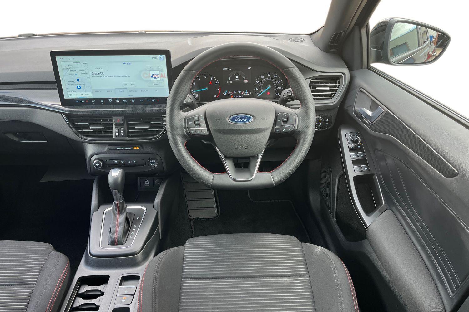 Ford Focus Photo 10