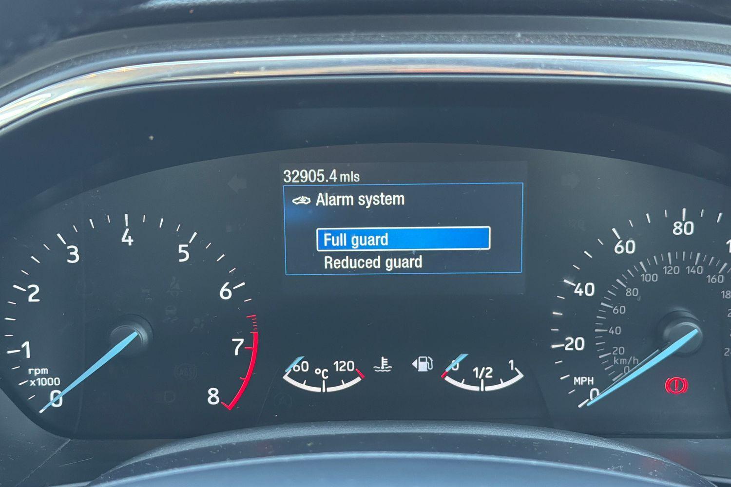 Ford FOCUS Photo 12