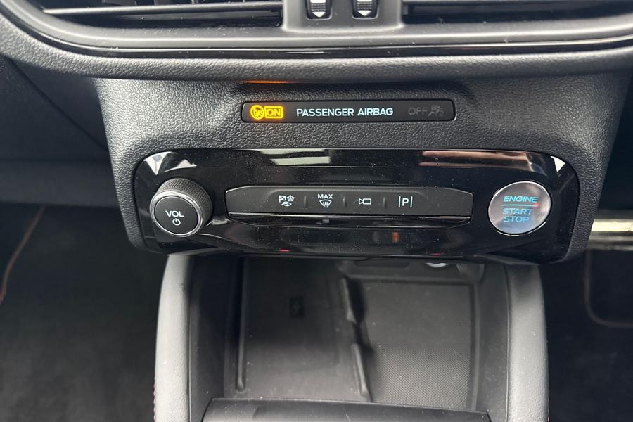 Ford KUGA Photo autoimg-6da817a1b458ce1b9cc8446ed119981627381a92.jpg